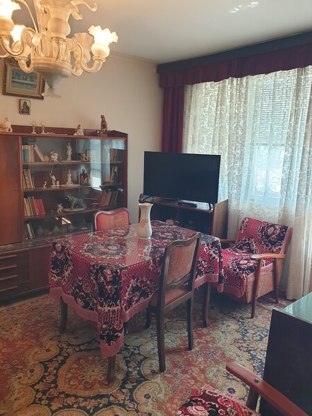 Berceni, Piata Progresul,